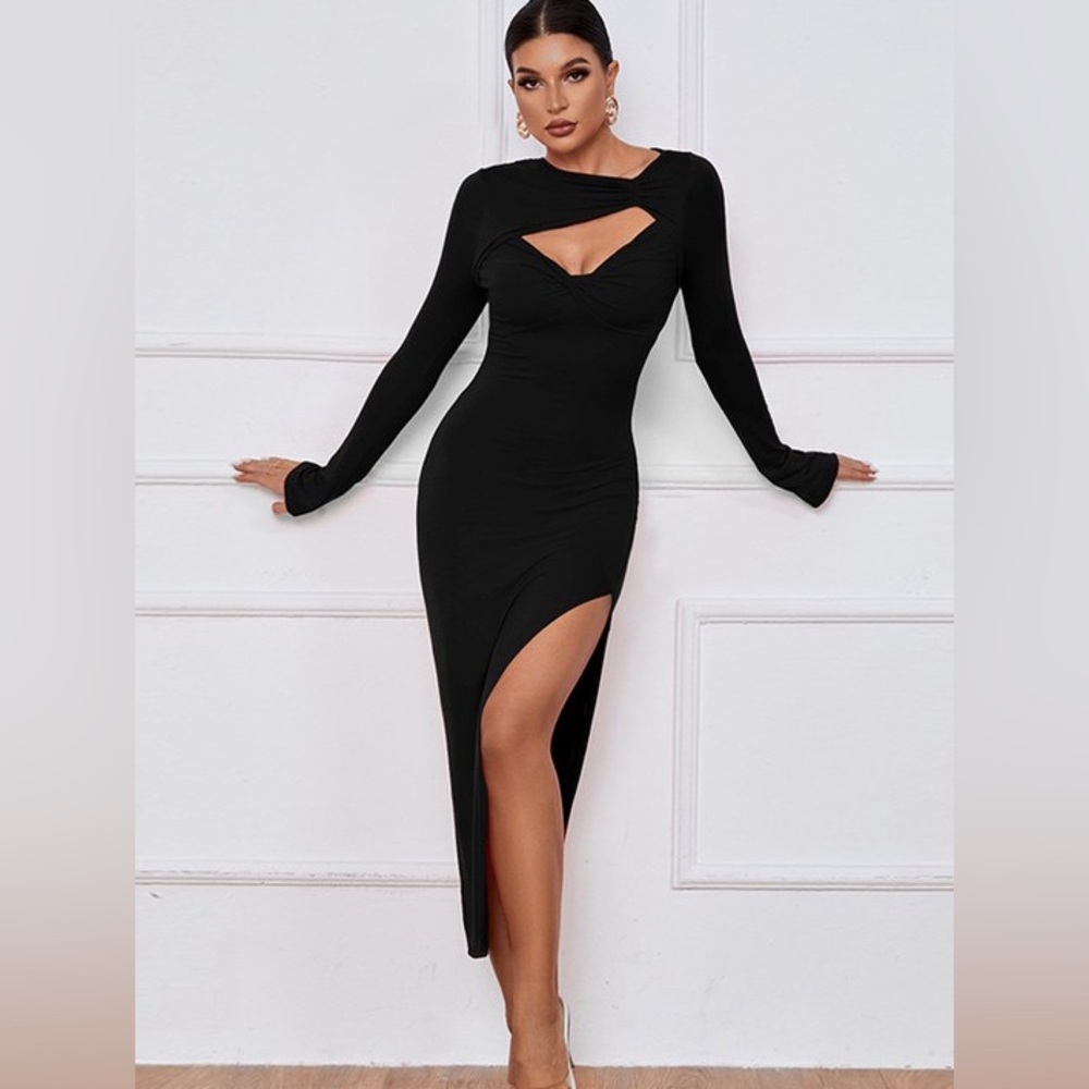 By Claude Black Cutout Maxi Dress – Large
